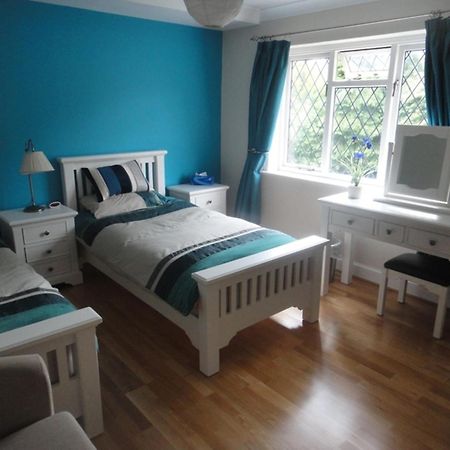 The Oaks Guest House Londra Esterno foto