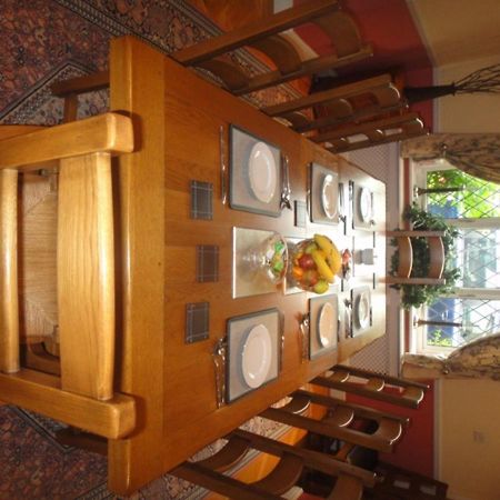 The Oaks Guest House Londra Esterno foto