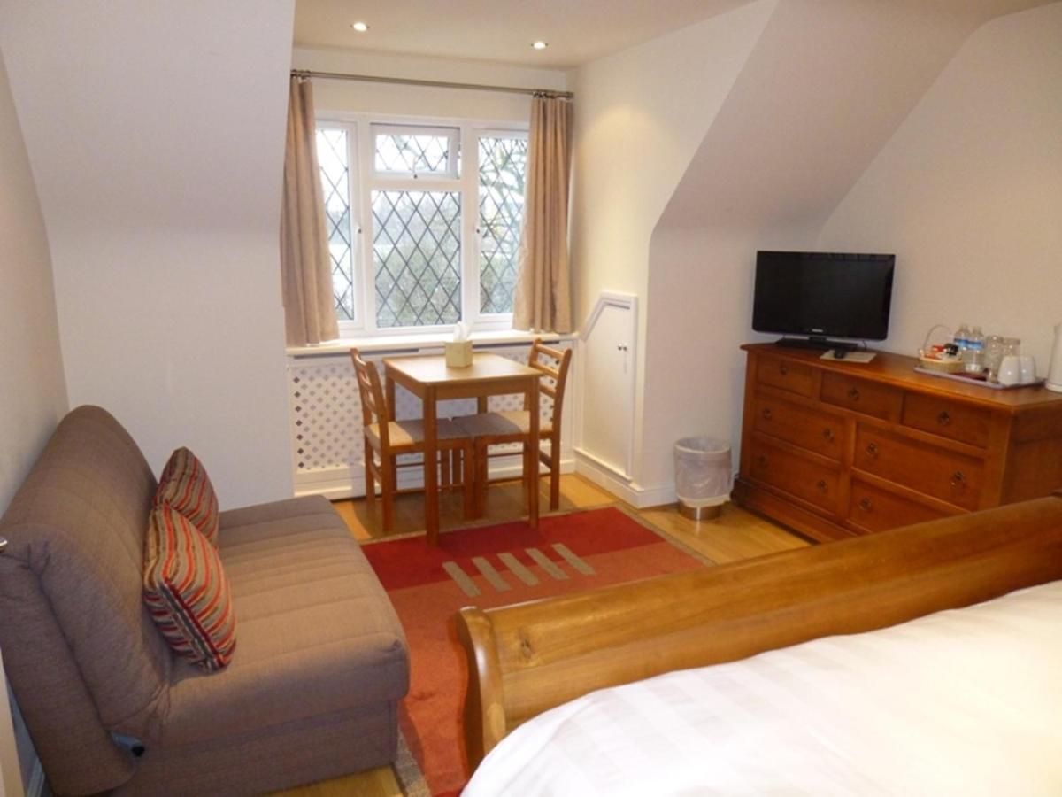 The Oaks Guest House Londra Camera foto